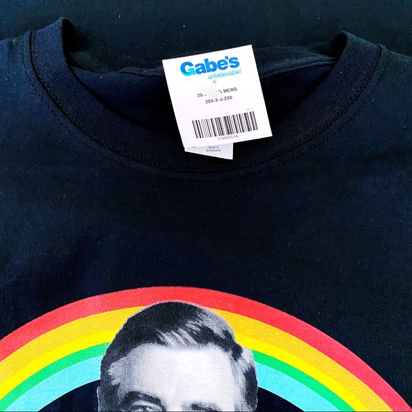 🆕 Mr. Rogers Neighborhood Rainbow T-Shirt Pride - Picture 7 of 7